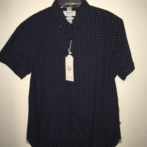 Button down men’s dress shirt